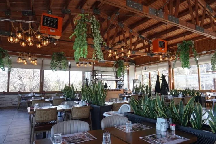 Erguvan Restoran aydınlatma referansı