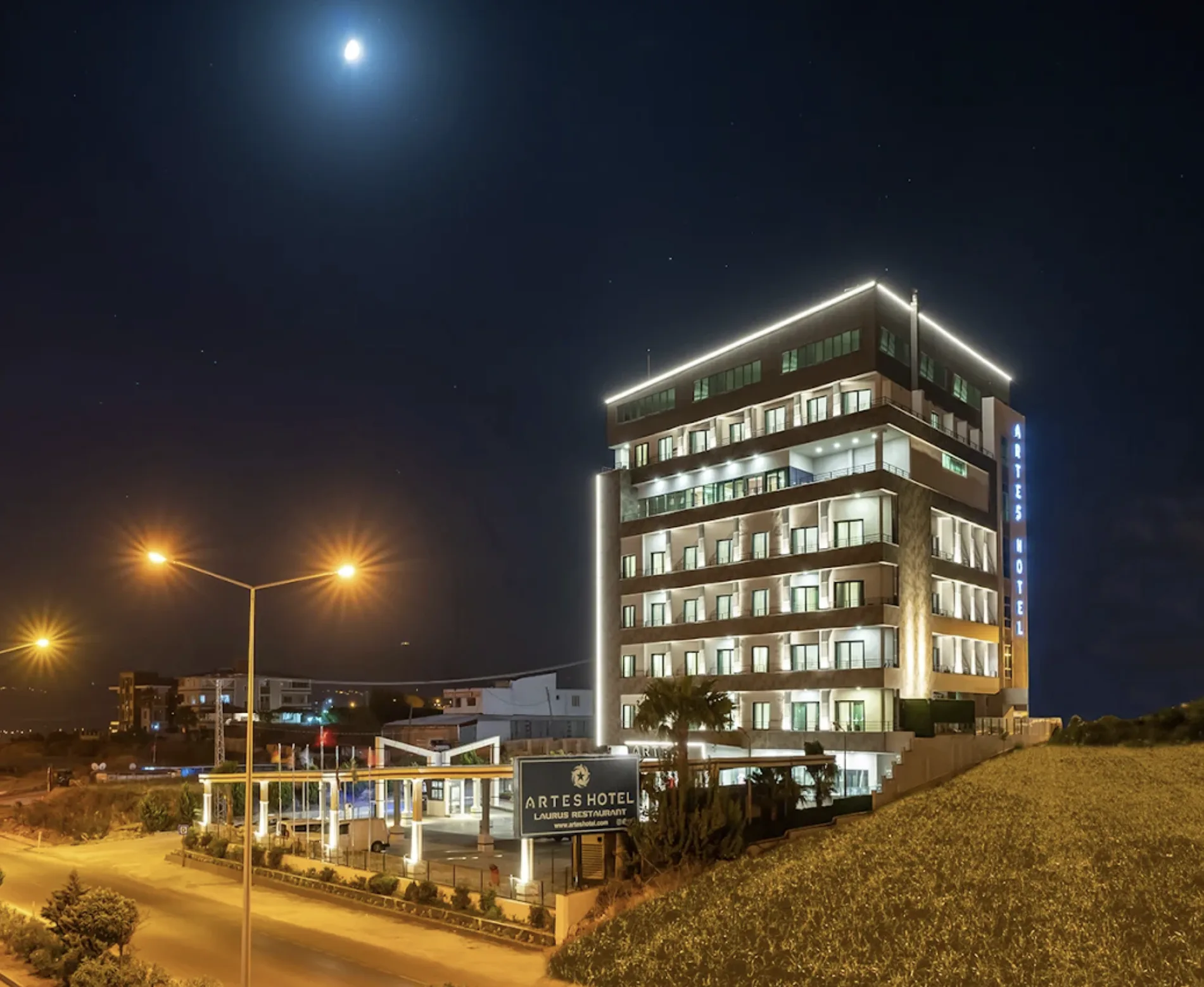 Hatay Artes Otel aydınlatma uygulamasından bir görünüm