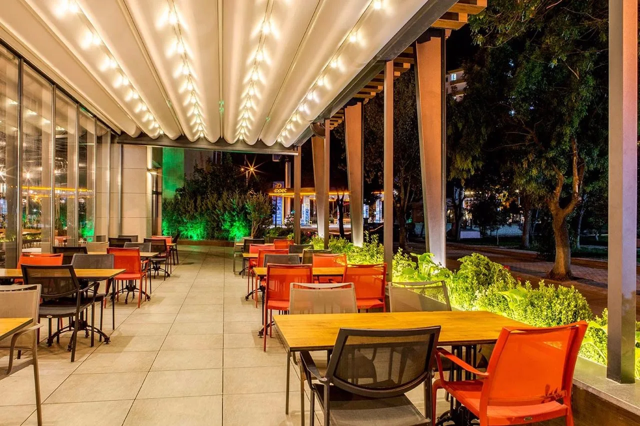 Kemal Koçak Restoran aydınlatma uygulamasından bir görünüm