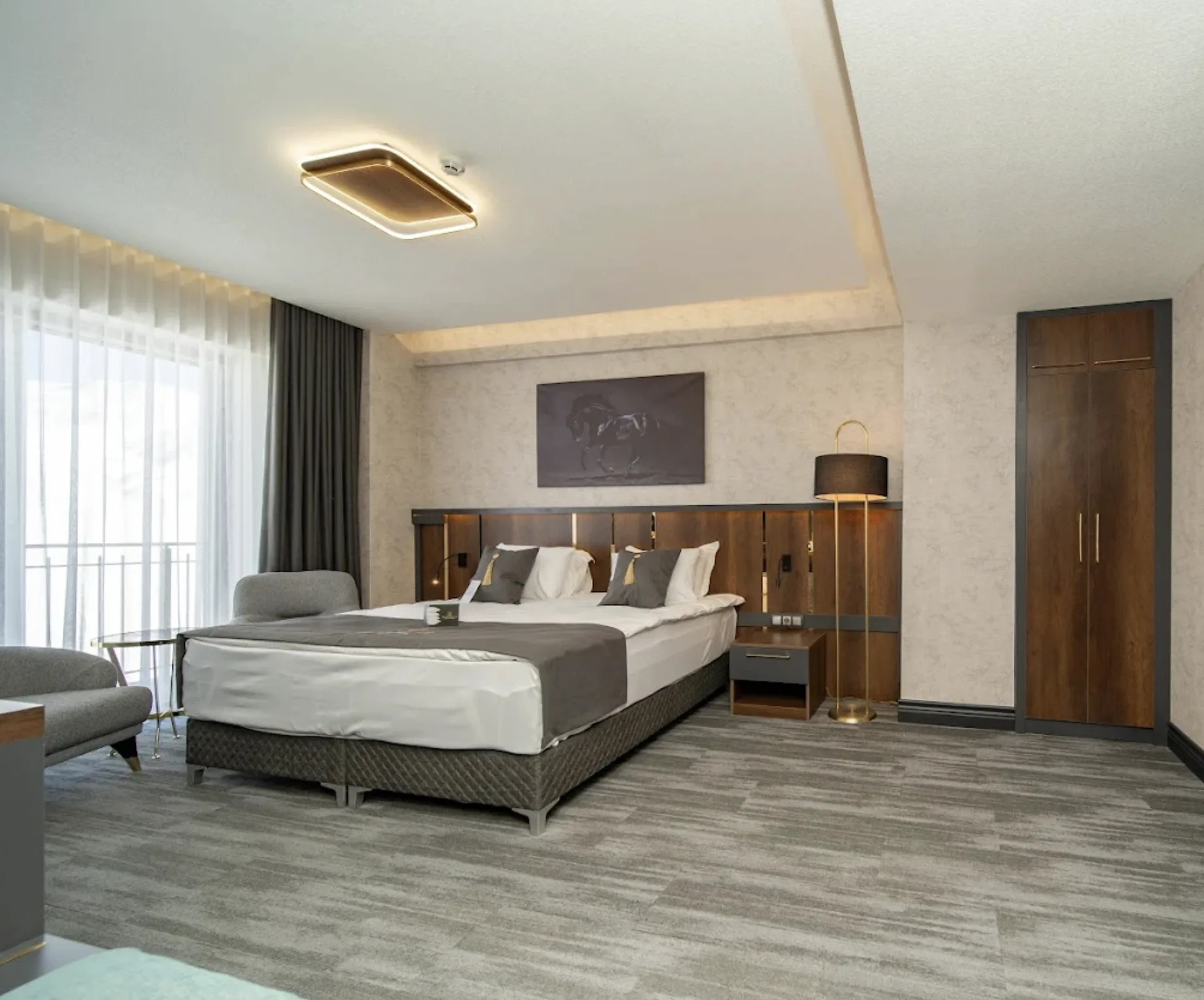 Peony Palace Erciyes aydınlatma uygulamasından bir görünüm