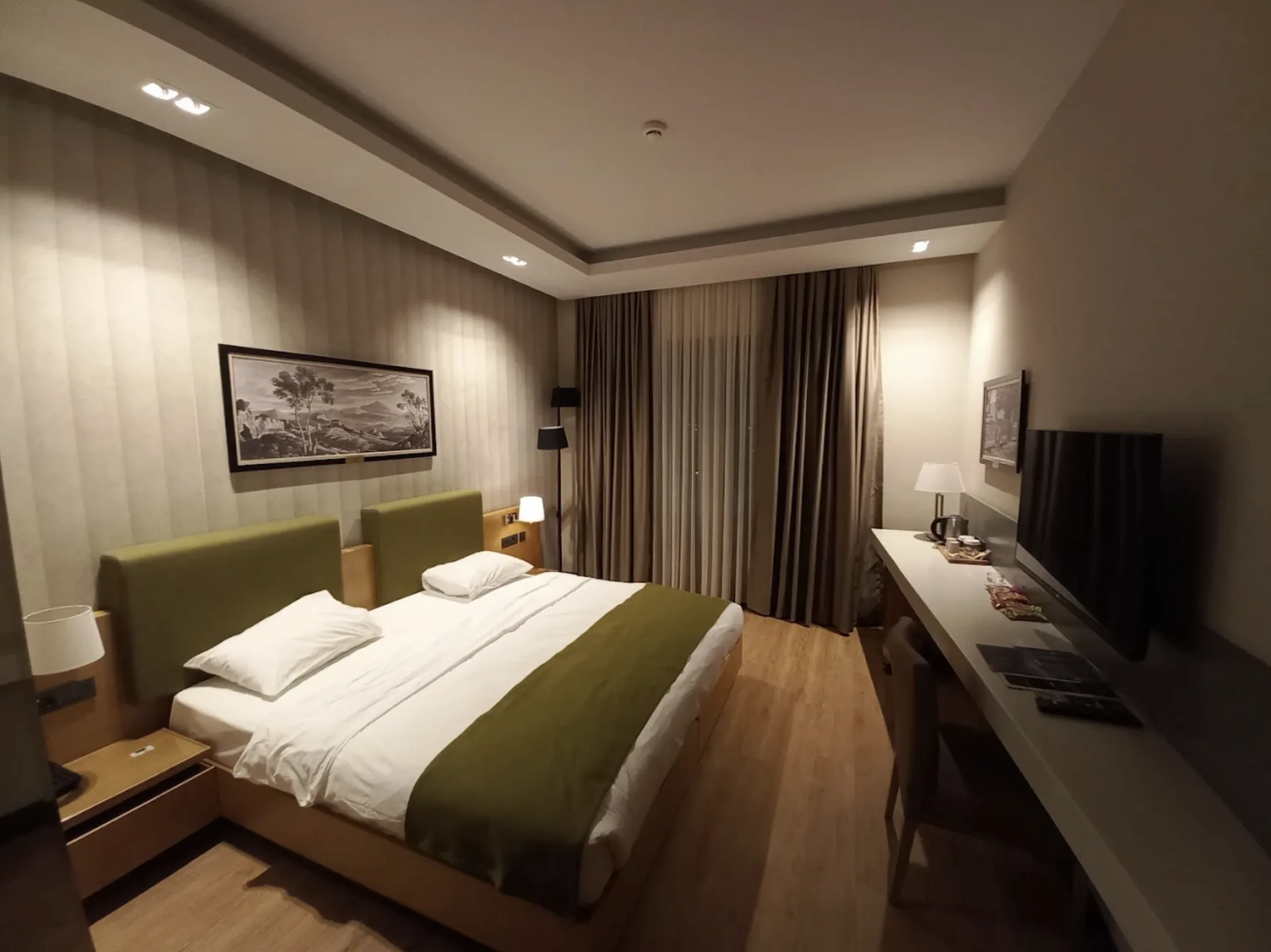 Hatay Artes Otel aydınlatma uygulamasından bir görünüm