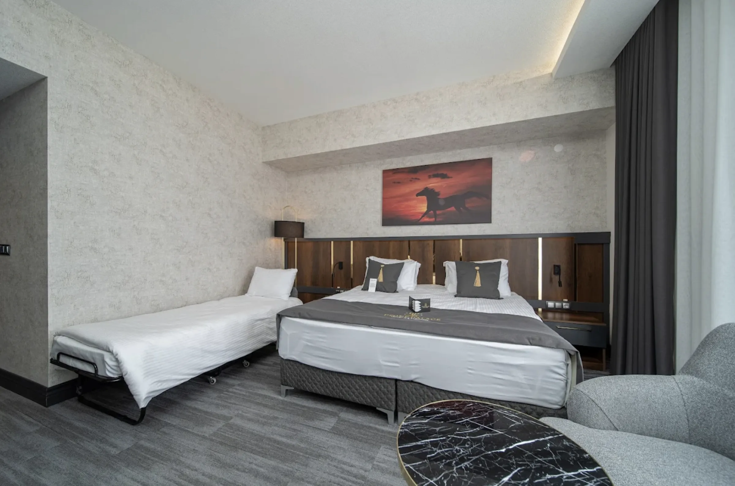 Peony Palace Erciyes aydınlatma uygulamasından bir görünüm